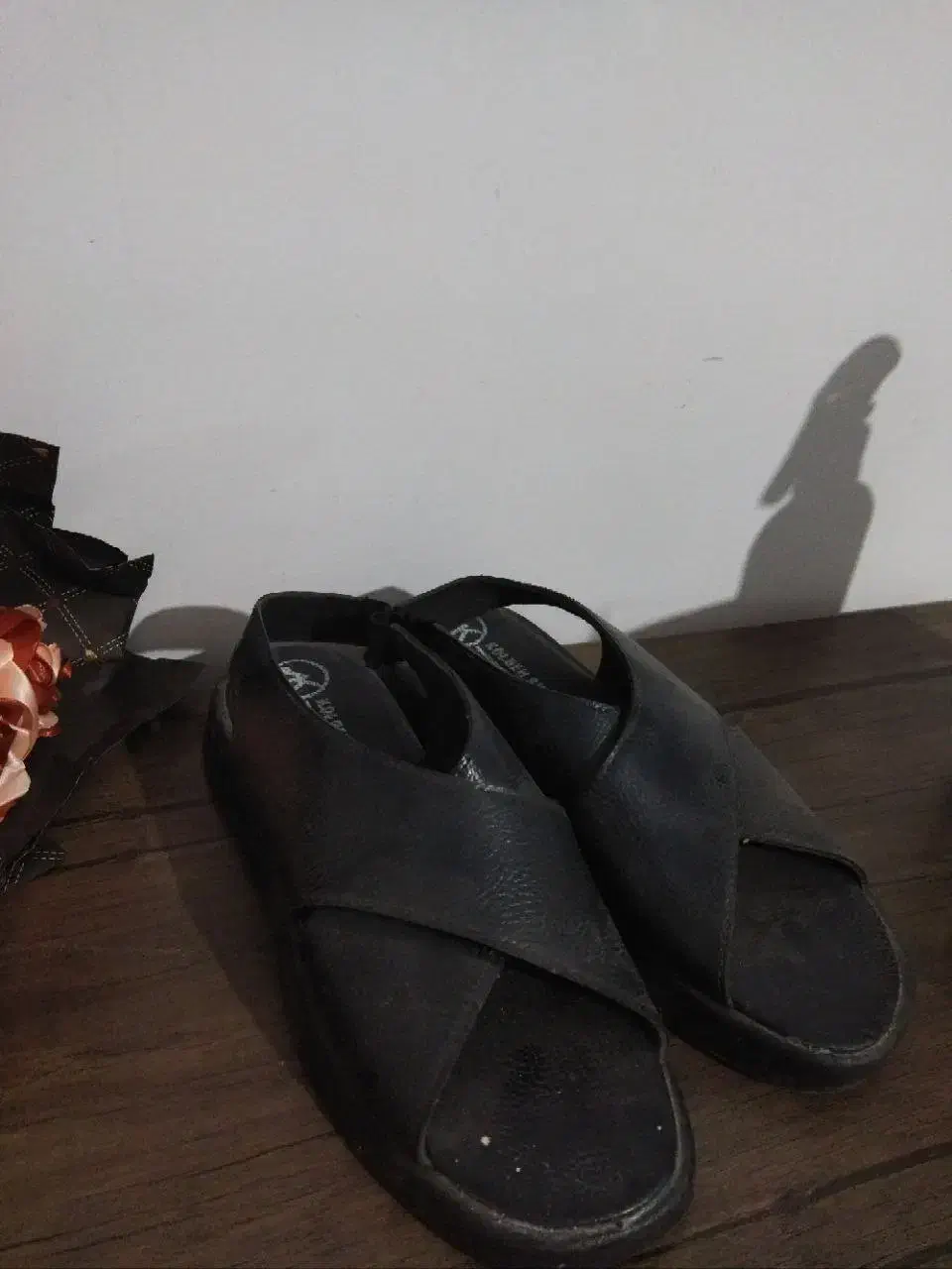 صندل|کیف، کفش، کمربند|گرگان, |دیوار