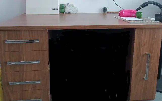 میز برش کشودار|میز تحریر و کامپیوتر|فولادشهر, C4|دیوار