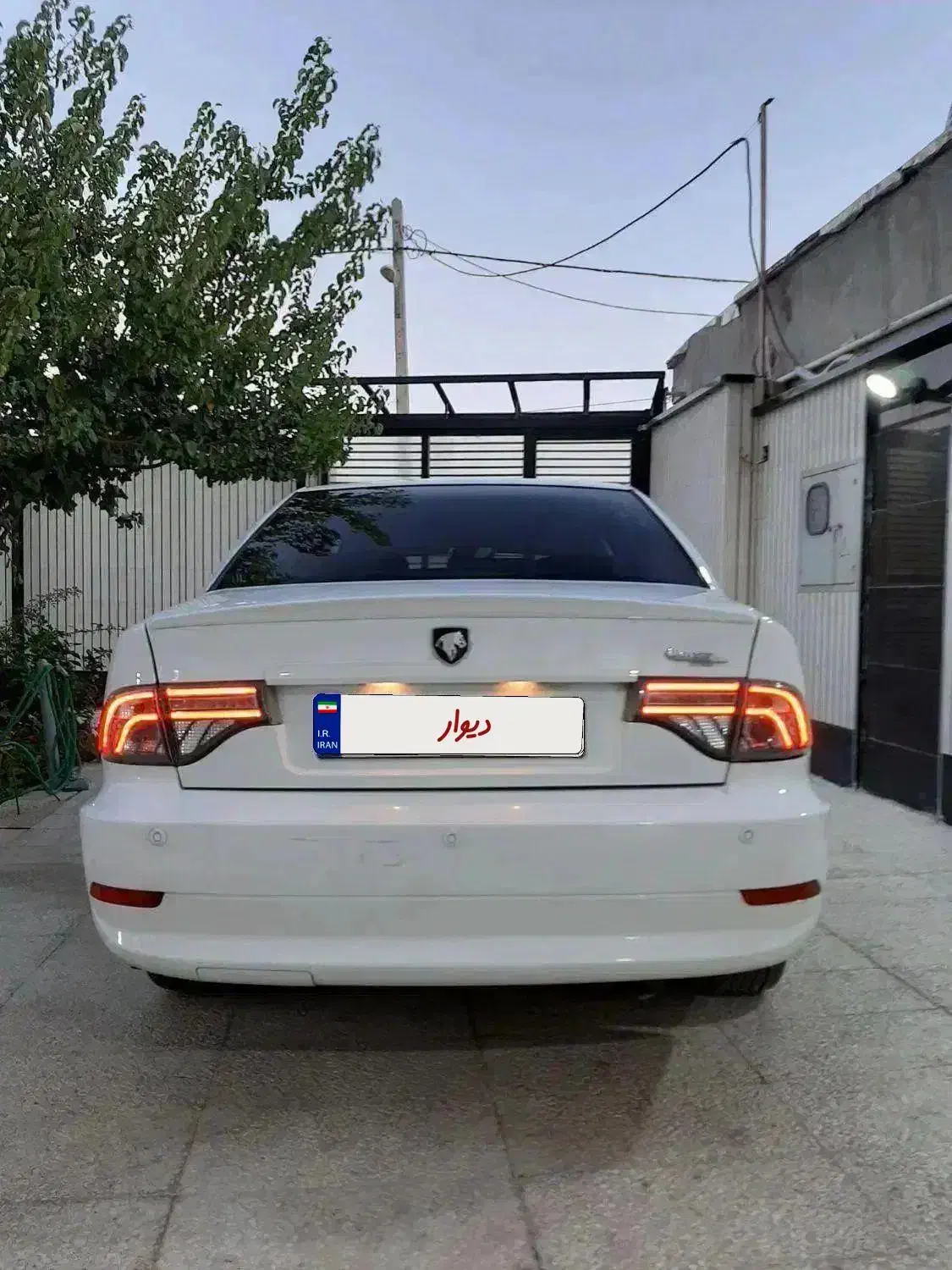 سورن پلاس EF7 سفید مدل ۱۴۰۰، کم کارکرد و تمیز|خودرو سواری و وانت|سامان, |دیوار