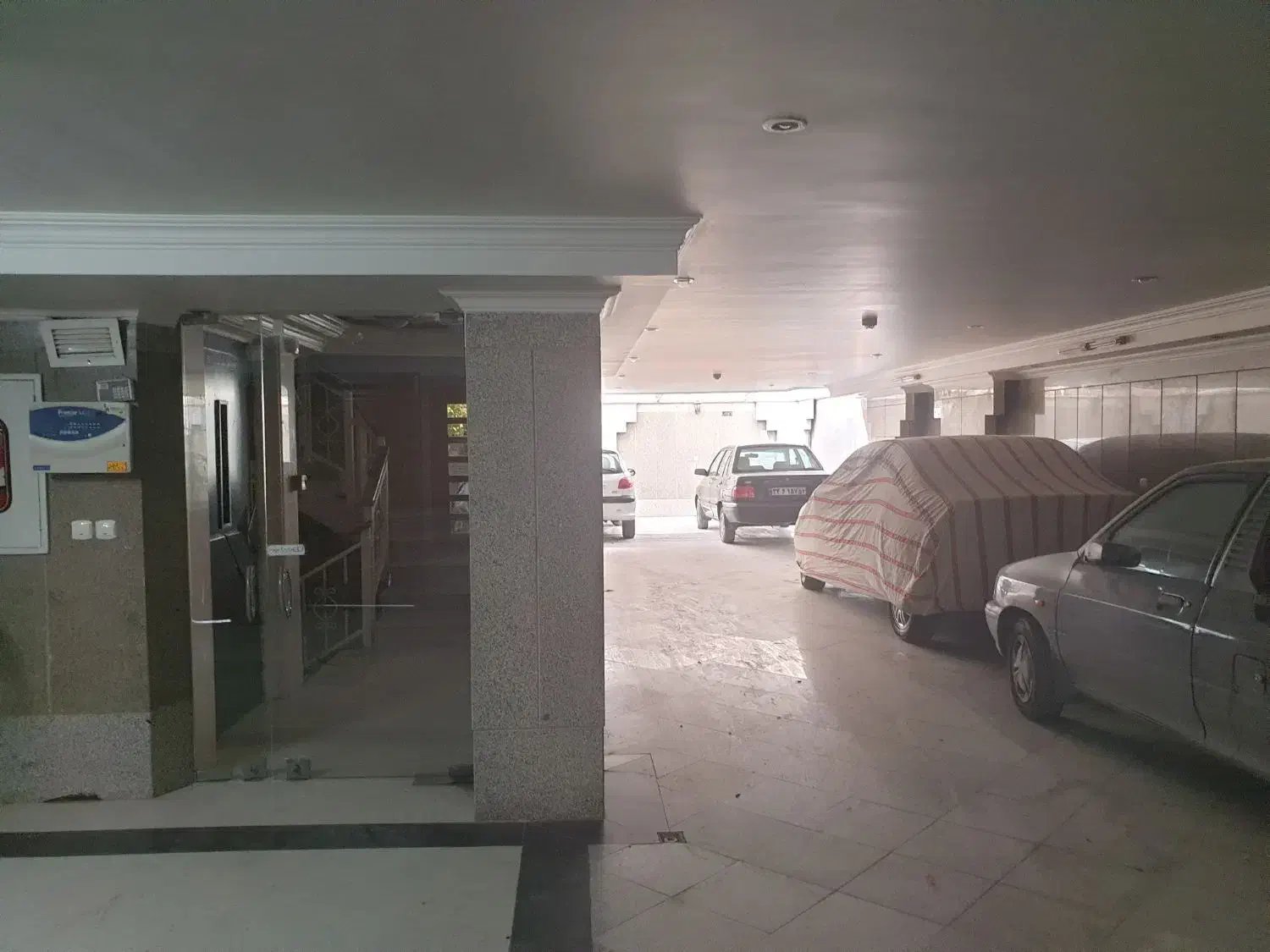 فروش آپارتمان ۱۲۷ متری خیابان مقداد(آتش)|فروش آپارتمان|اصفهان, لنبان|دیوار