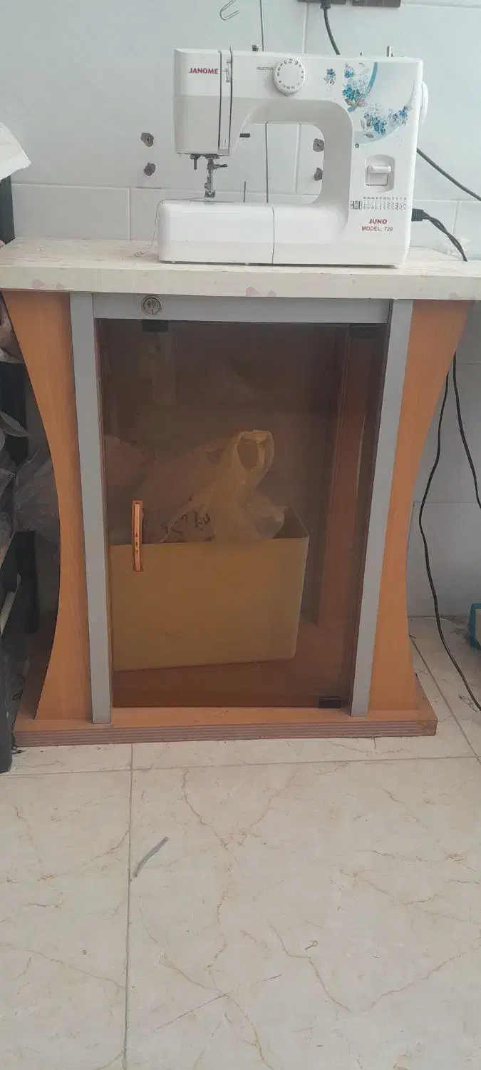 میز چوبی|میز تحریر و کامپیوتر|اصفهان, سرشبادران|دیوار