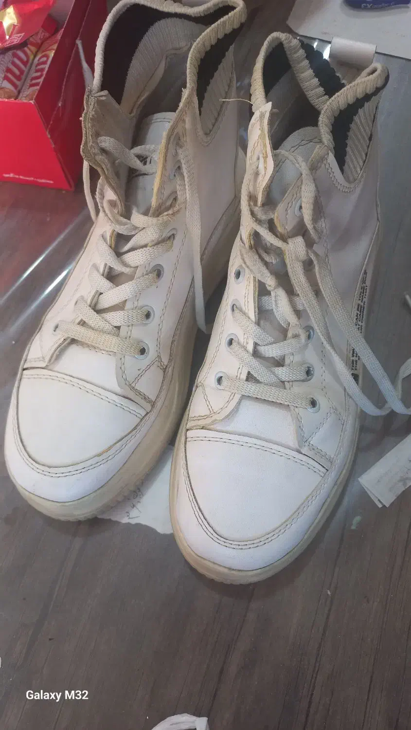 سلام نیم بوت سفید|کیف، کفش، کمربند|نجف‌آباد, هفده شهریور|دیوار