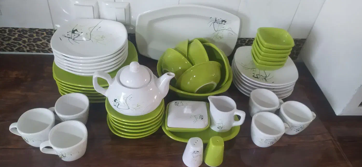 سرویس صبحانه خوری|ظروف سرو و پذیرایی|فولادشهر, A6|دیوار