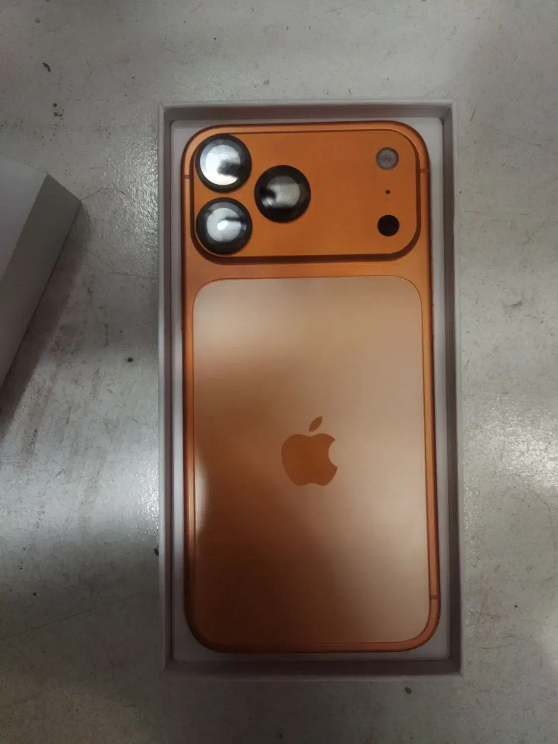 آیفون 17 پرومکس فول کپی|موبایل|اصفهان, شهرک کاوه|دیوار