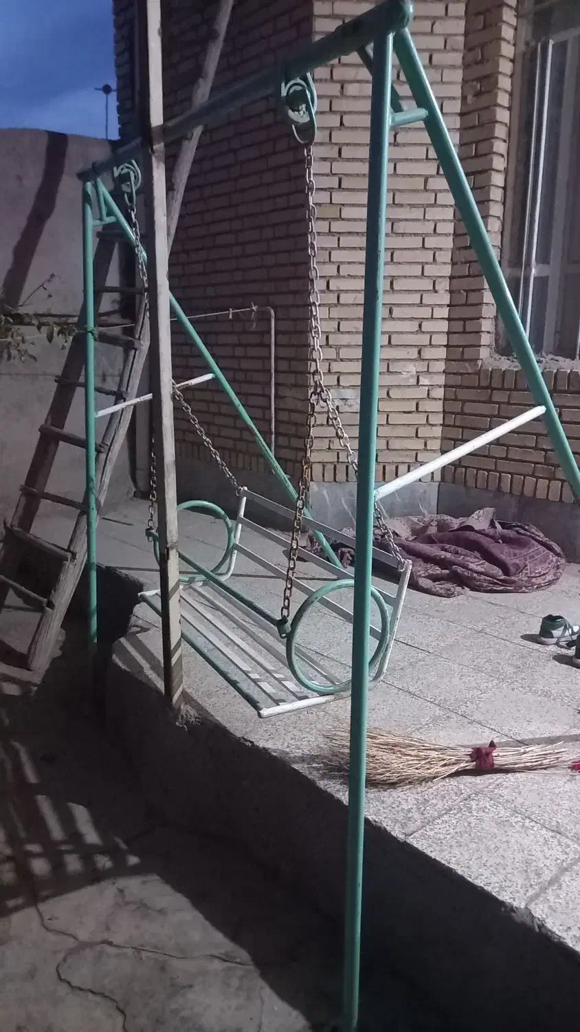 تاب سرسره وچرخ فلک|اسباب‌‌بازی|نیشابور, مدرس|دیوار