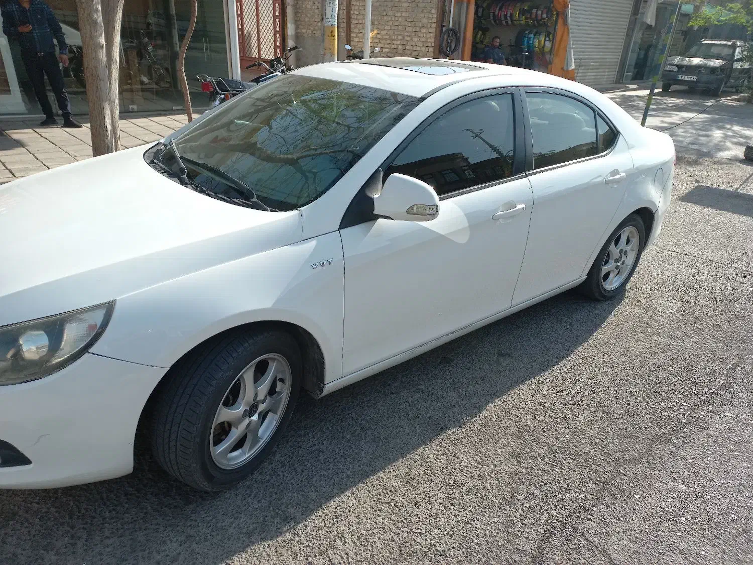 ماشین جک جی ۵مدل ۹۵ معاوضه با اپارتمان یا فروش|خودرو سواری و وانت|کاشان, شهرک امیرالمومنین|دیوار