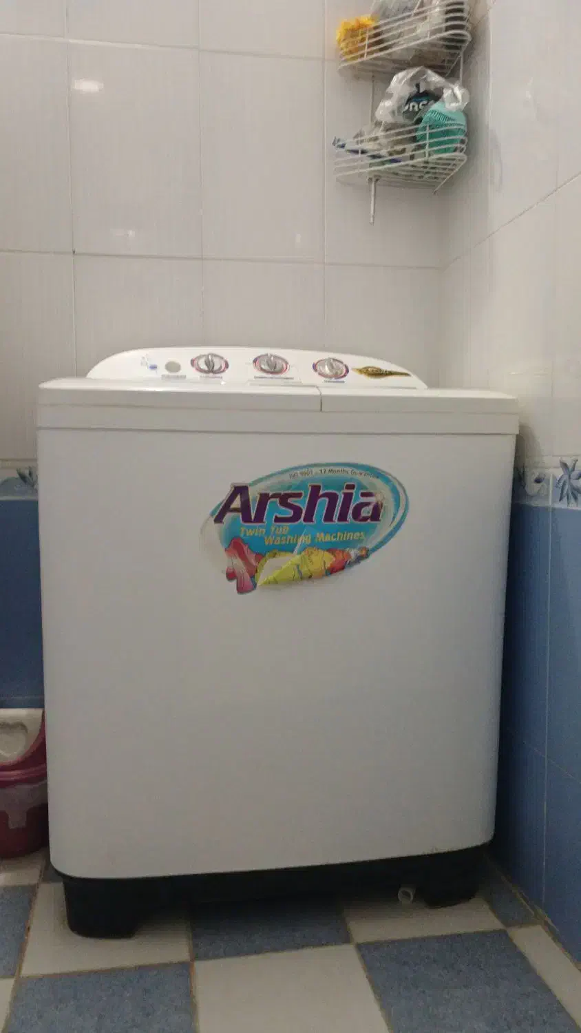 ماشین لباسشویی درحد نو|ماشین لباسشویی و خشک‌کن لباس|شوشتر, |دیوار