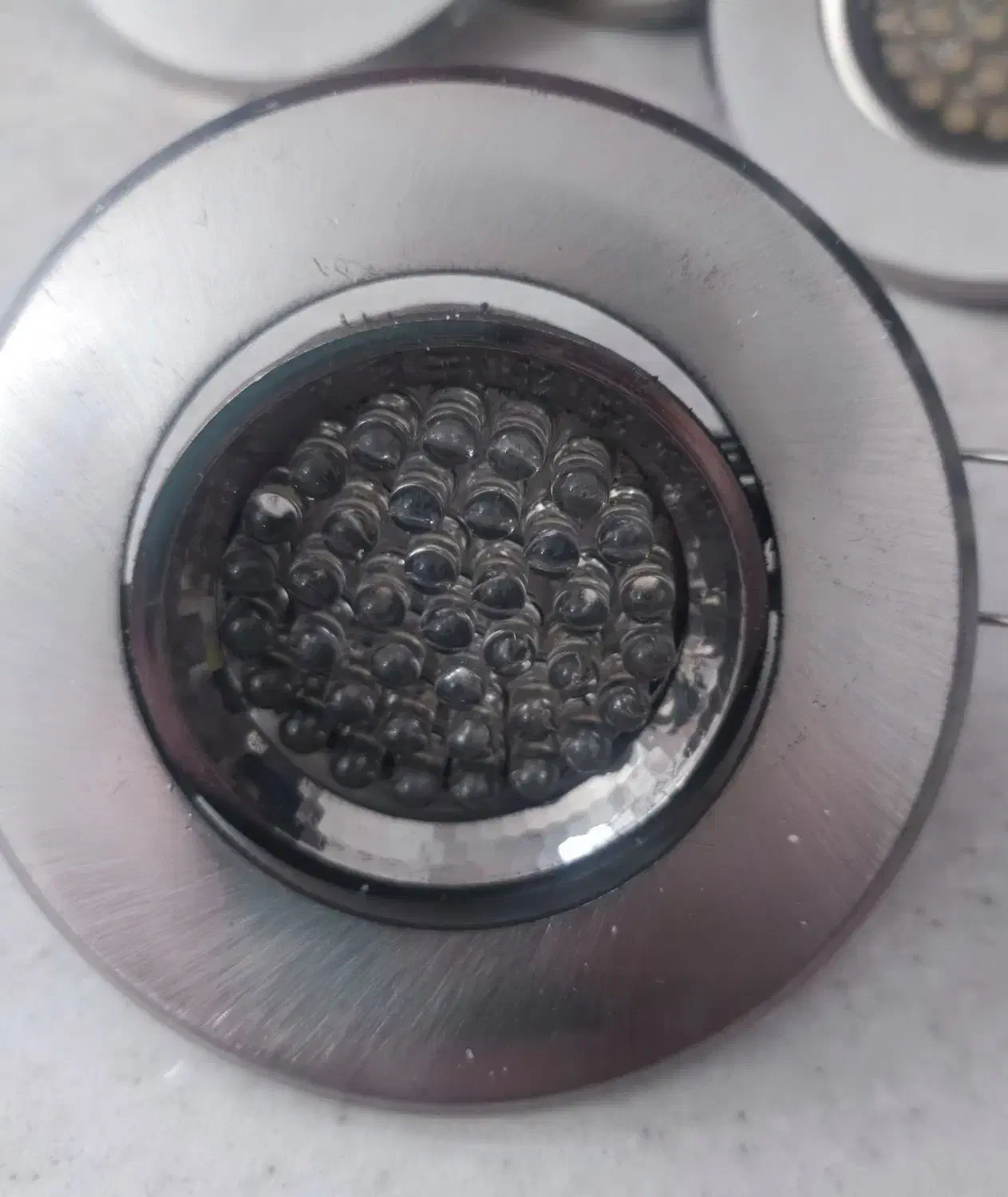 قاب هالوژن و لامپ|لامپ و چراغ|تهران, سازمان برنامه جنوبی|دیوار