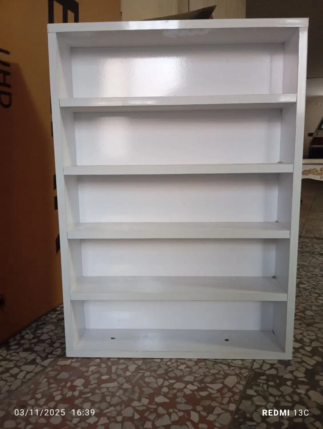 استند لاک|آرایشگاه و سالن‌های زیبایی|فولادشهر, مسکن مهر فولادشهر|دیوار