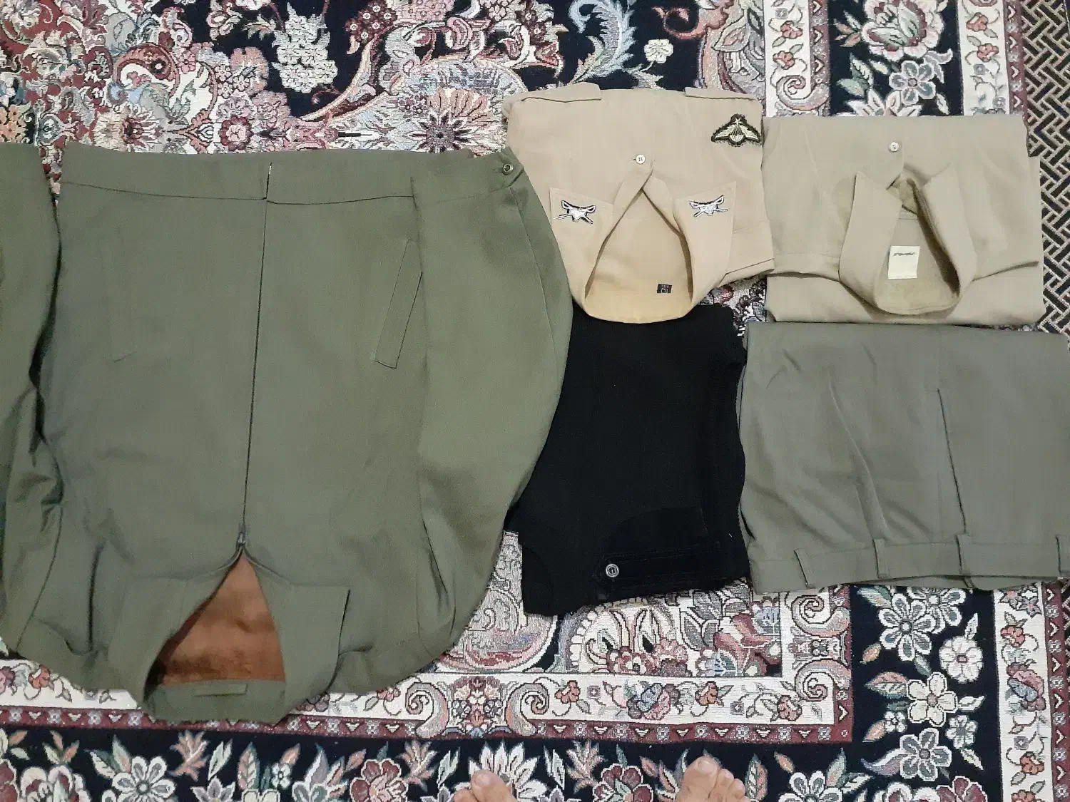 لباس نظامی|لباس|کرمانشاه, |دیوار