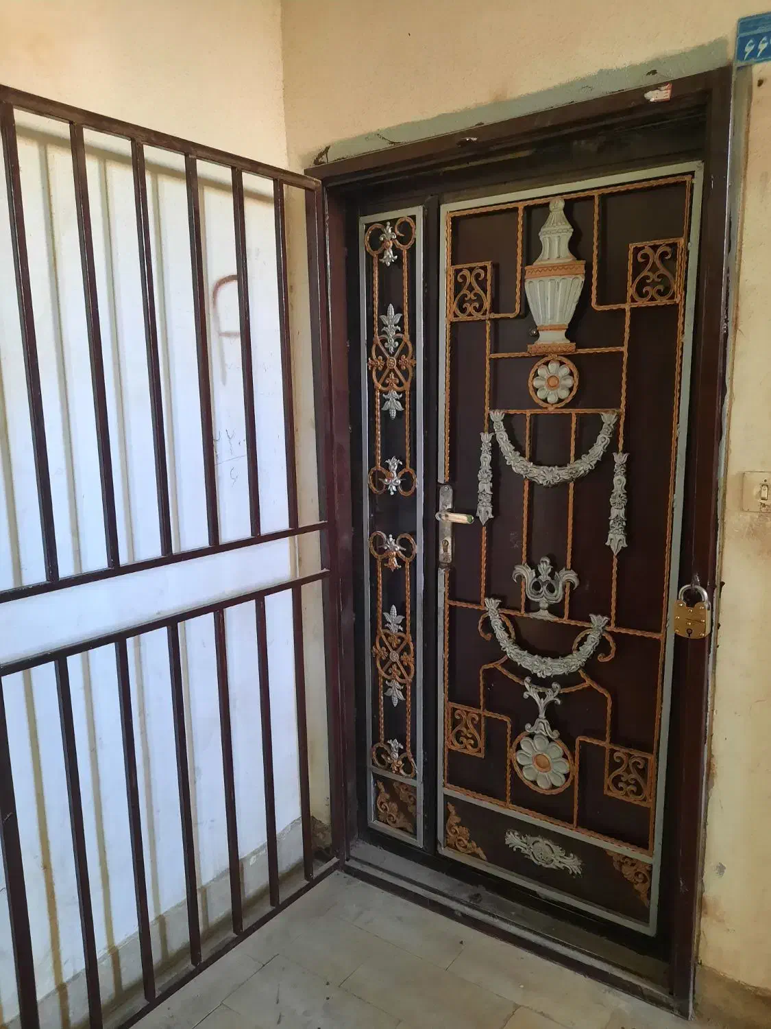 رهن کامل یک خواب با تمام لوازم زندگی|اجارهٔ آپارتمان|زاهدان, |دیوار