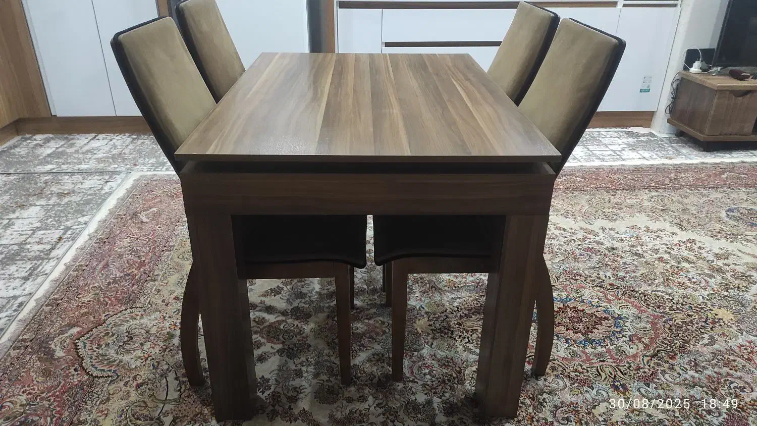 میز ناهارخوری|میز و صندلی غذاخوری|خرم‌آباد, |دیوار