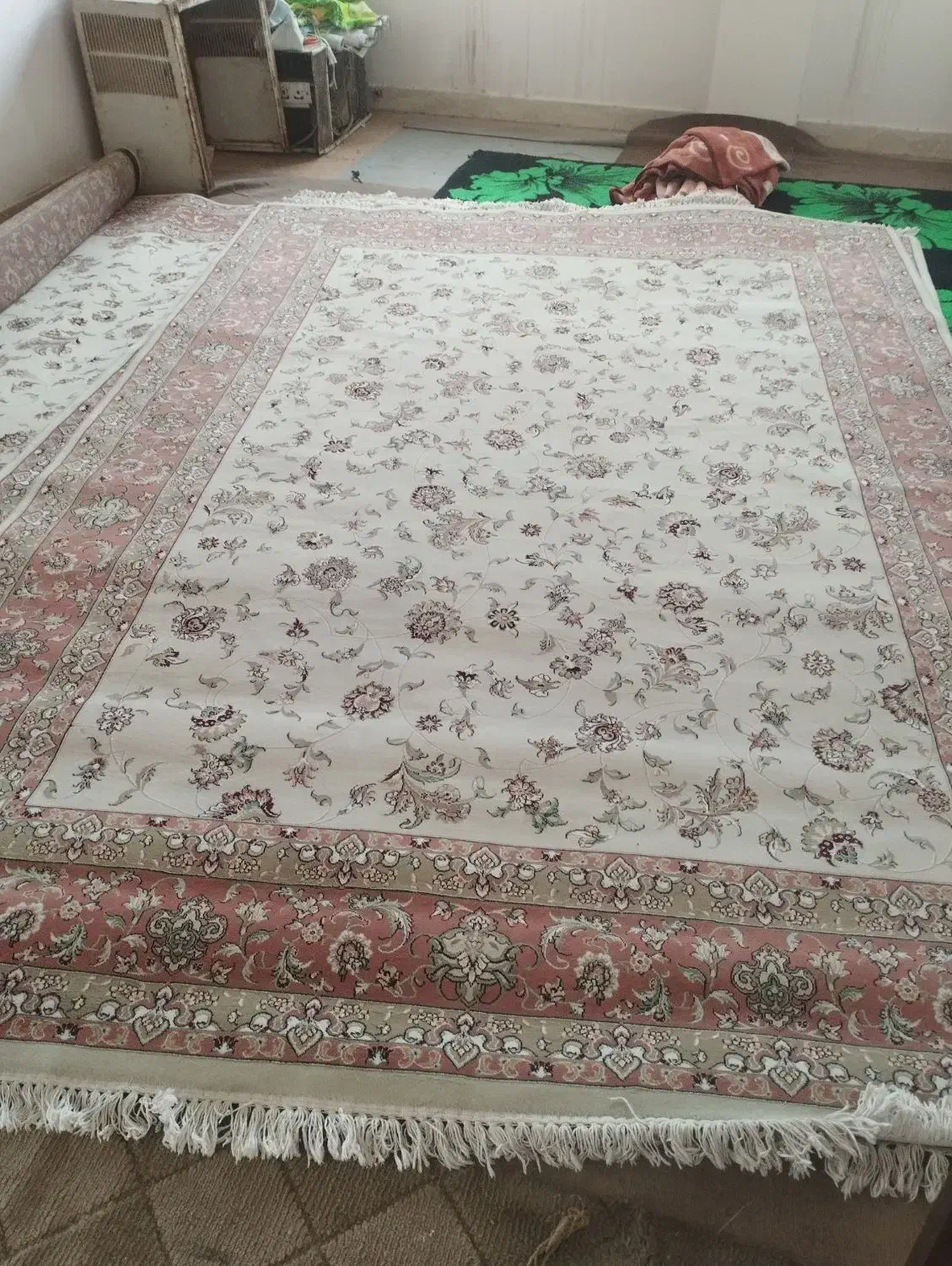 فروش فرش ماشین|فرش|لوشان, |دیوار