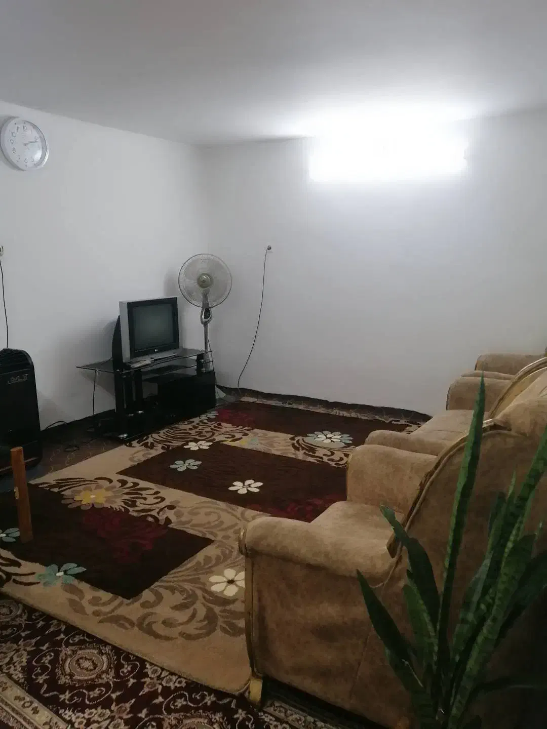 کرایه سوئیت خیابان جمهوری|اجارهٔ خانه و ویلا|لاهیجان, جمهوری|دیوار