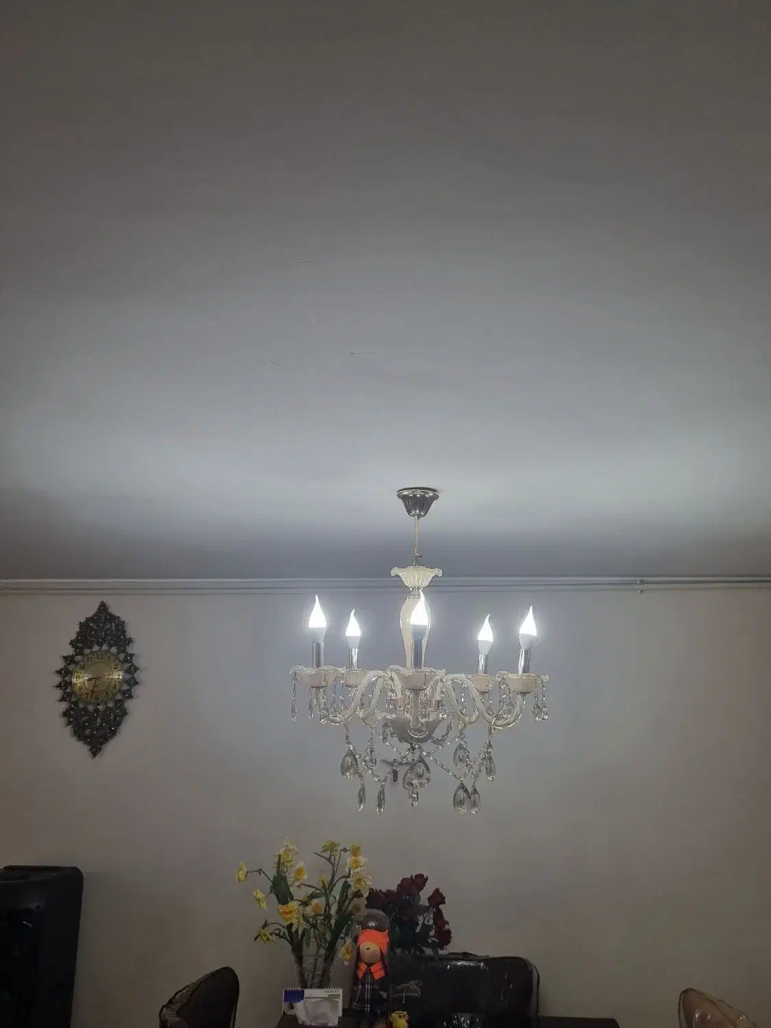 یک عدد لوستر بدنه لامپ|لوستر و چراغ آویز|تهران, مسگرآباد|دیوار