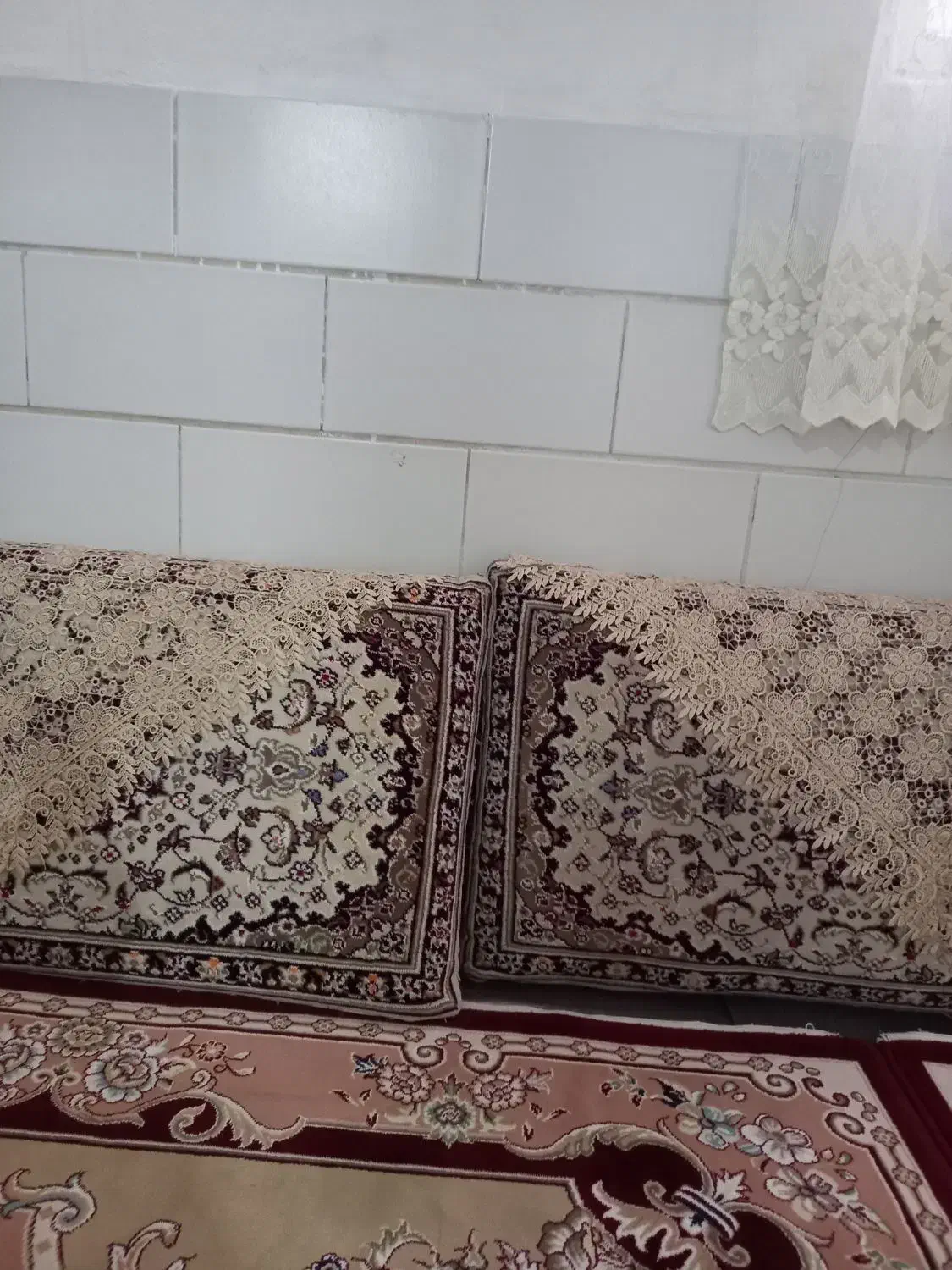 پشتی|پشتی|اراک, |دیوار