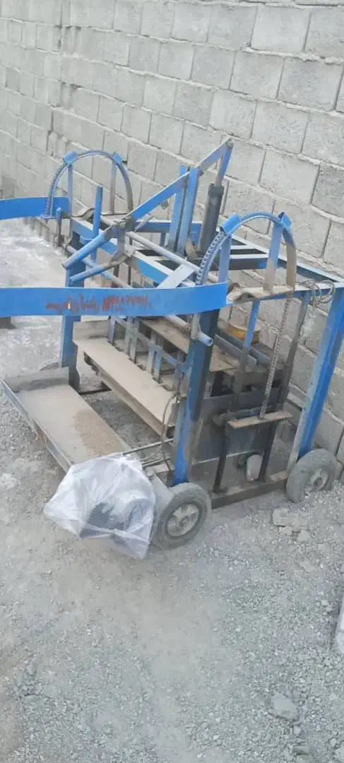 دستگاه بلوک زنی|ماشین‌آلات صنعتی|زرند, |دیوار