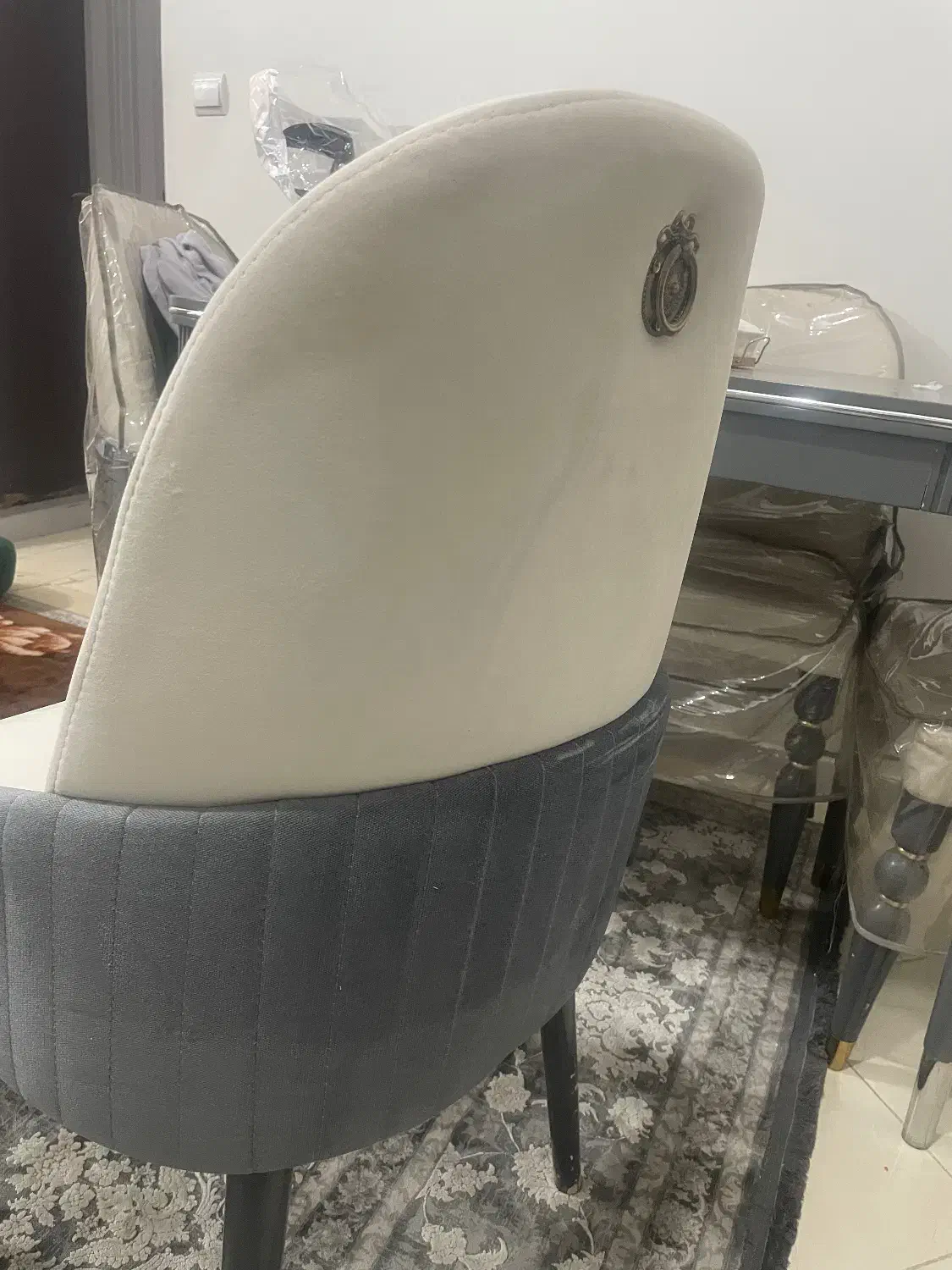 میز ناهار خوری در حد نو|میز و صندلی غذاخوری|اهواز, کوی مهدیس|دیوار