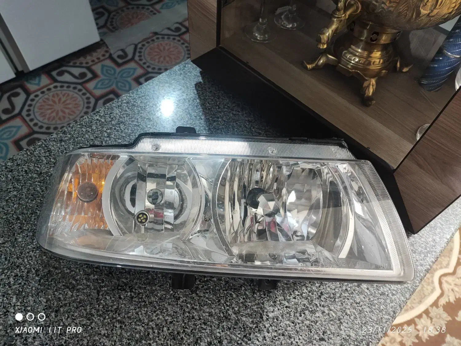 چراغ جلو سمند سمت شاگرد و چراغ جلو پژو ۴۰۵|قطعات یدکی و لوازم جانبی|رباط‌کریم, نصیرشهر|دیوار