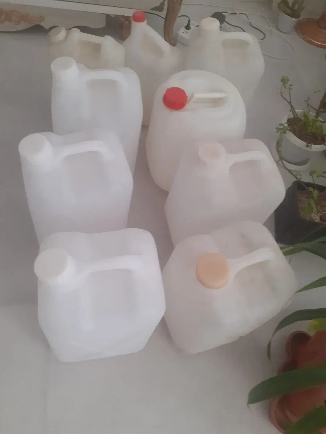 فروش بطری اب ۲۰ لیتری|ظروف نگهدارنده، پلاستیکی، یک‌بارمصرف|مرودشت, فاز دوم شهرک فرهنگیان|دیوار