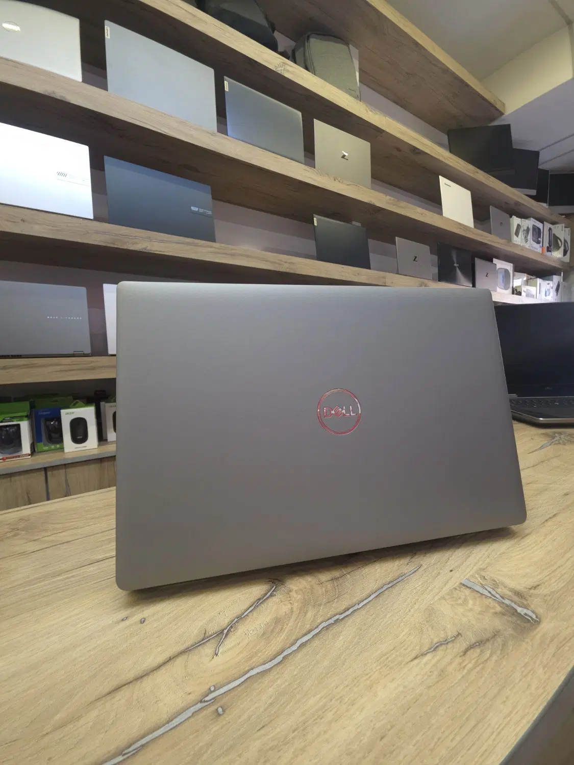 Dell Latitude 5520|رایانه همراه|شیراز, ملاصدرا|دیوار