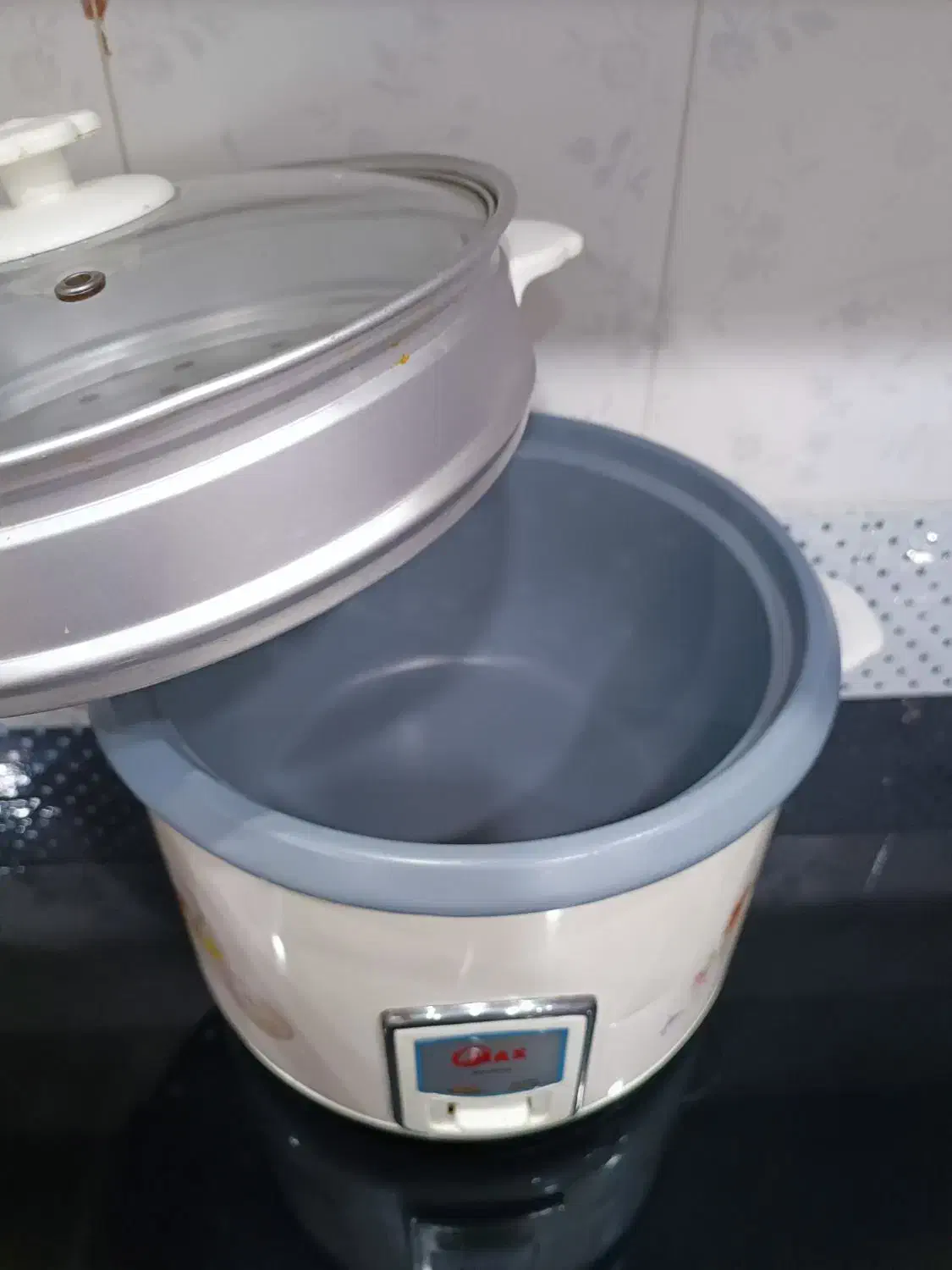 پلو پز و بخار پز|ظروف پخت‌وپز|دهلران, |دیوار