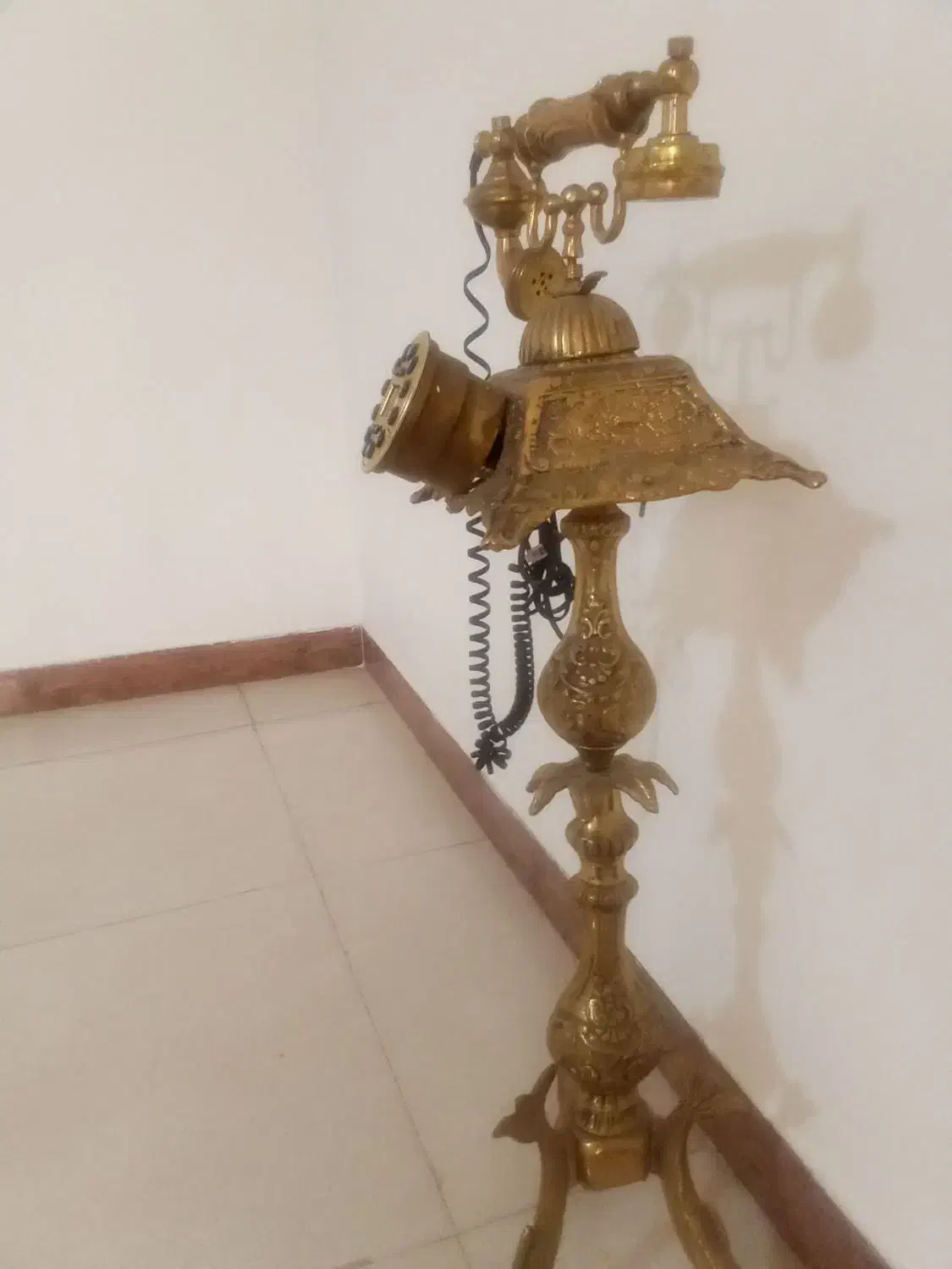 تلفن|میز تلفن|همدان, |دیوار