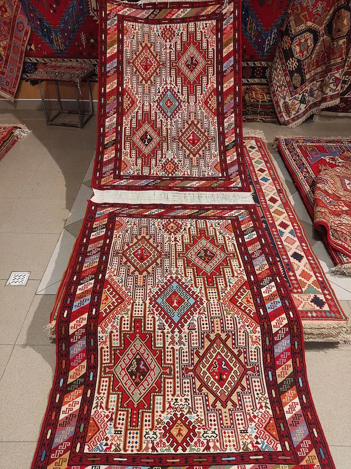 گلیم ورنی|گلیم، جاجیم، گبه|تبریز, |دیوار