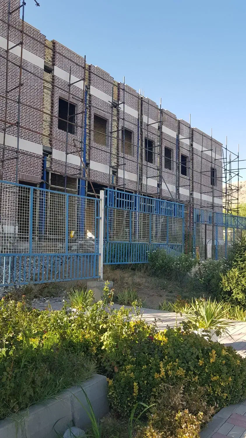 به برقکار ماهر نیازمندم|استخدام معماری، عمران و ساختمانی|سنقر, |دیوار