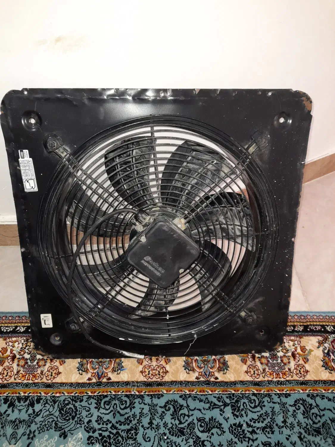 هواکش بسیار سالم|پنکه و تصفیه‌کنندهٔ هوا|رشت, یخسازی|دیوار