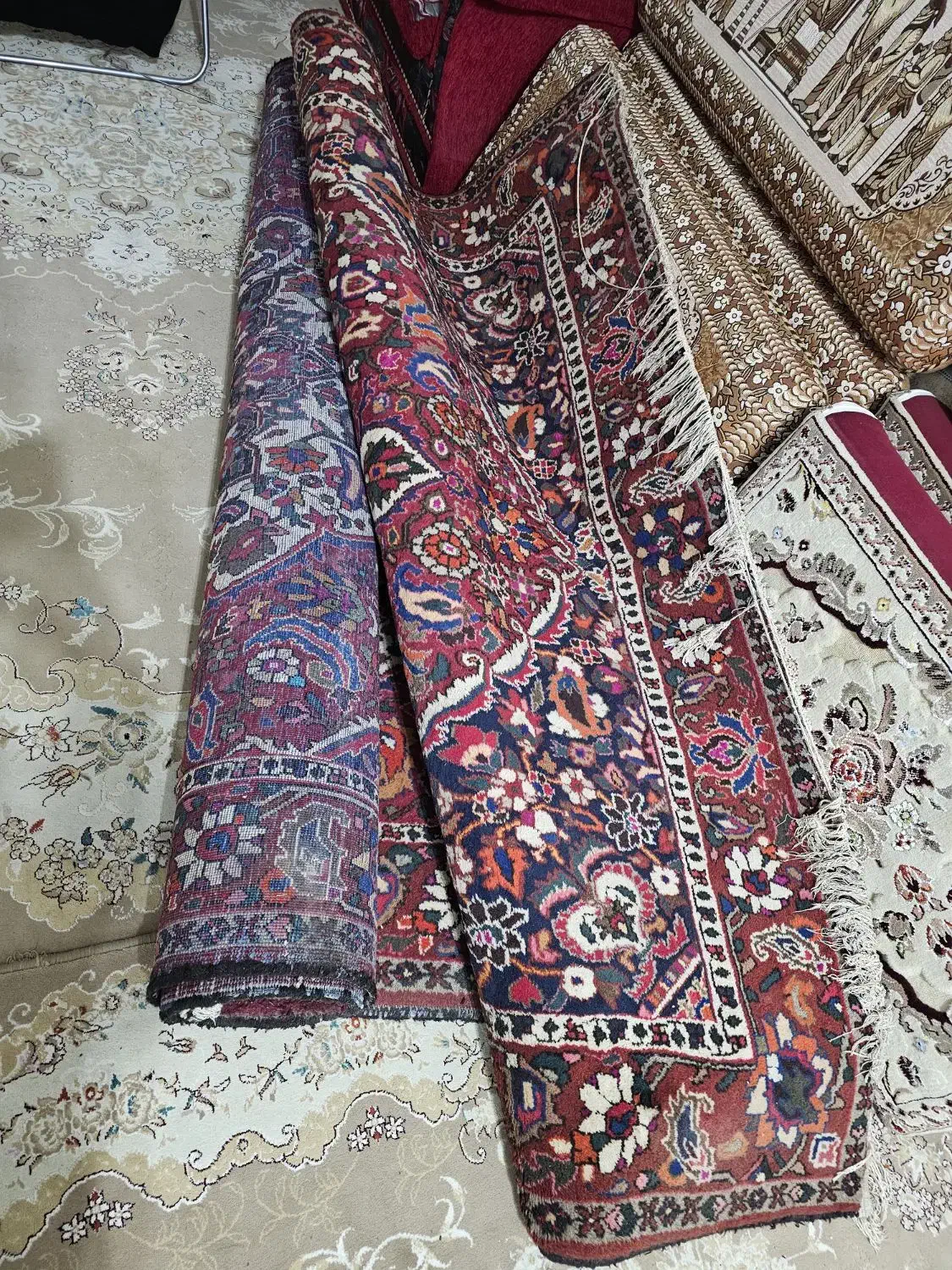 فرش دست باف قدیمی|فرش|خمینی‌شهر, |دیوار