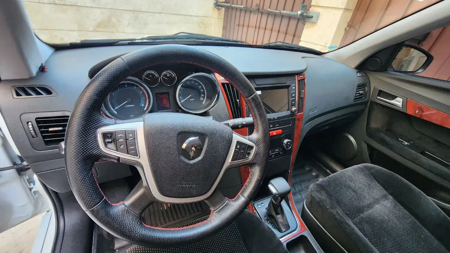 دنا پلاس اتوماتیک|خودرو سواری و وانت|بندر گناوه, |دیوار