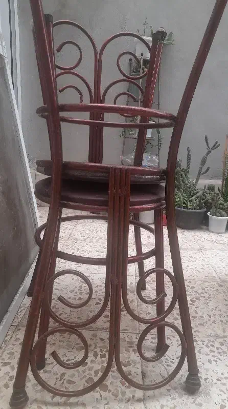 ست ۴ تایی صندلی و میز غذا خوری|میز و صندلی غذاخوری|پارس‌آباد, |دیوار