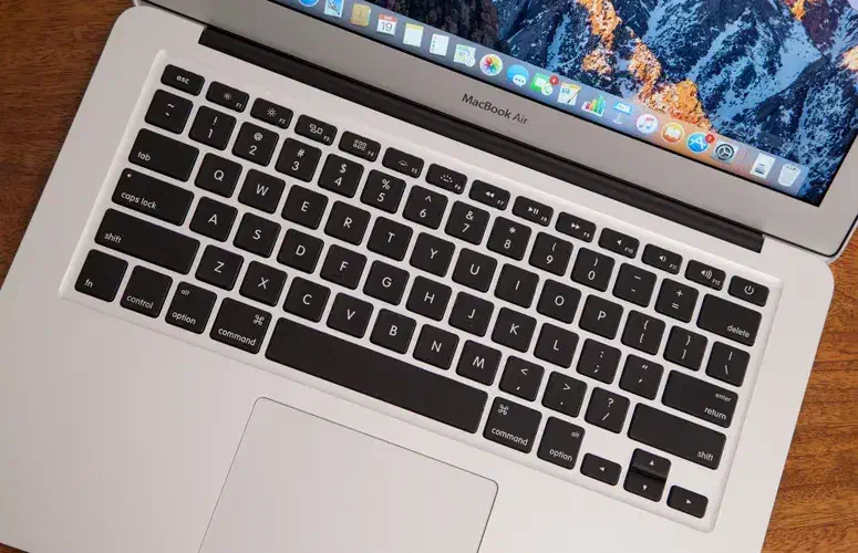 MacBook Air|رایانه همراه|دوگنبدان, |دیوار