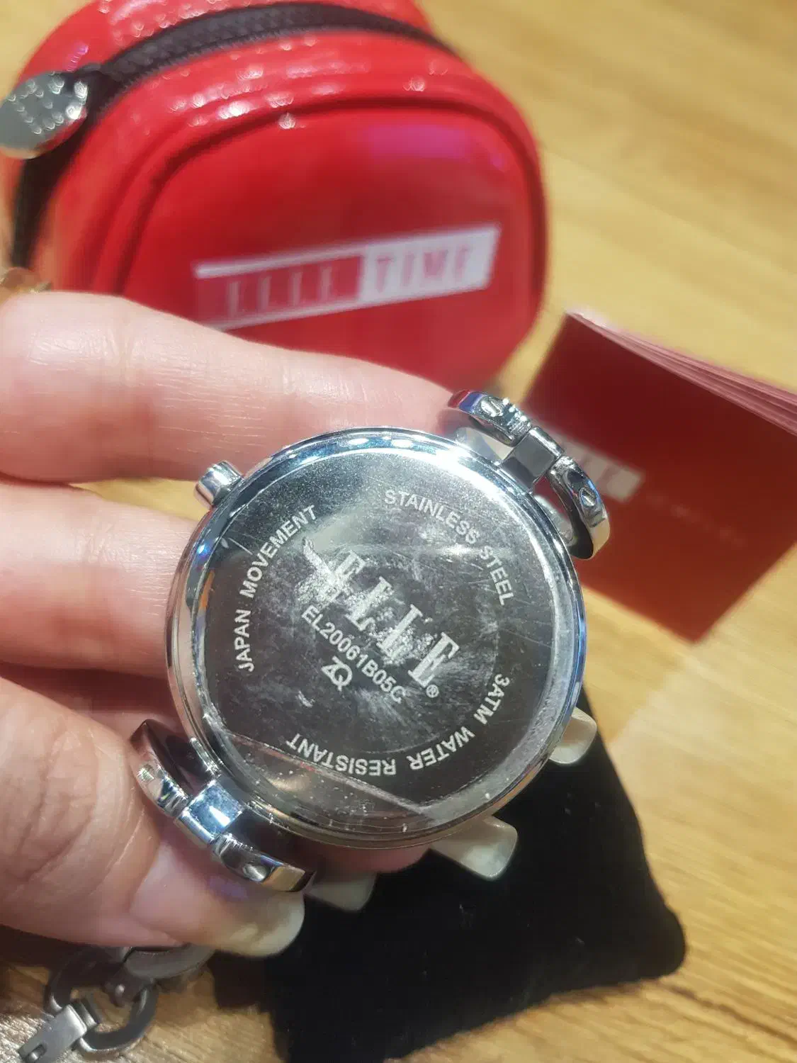 ساعت زنانه برند اصل فرانسه|ساعت|کیش, |دیوار