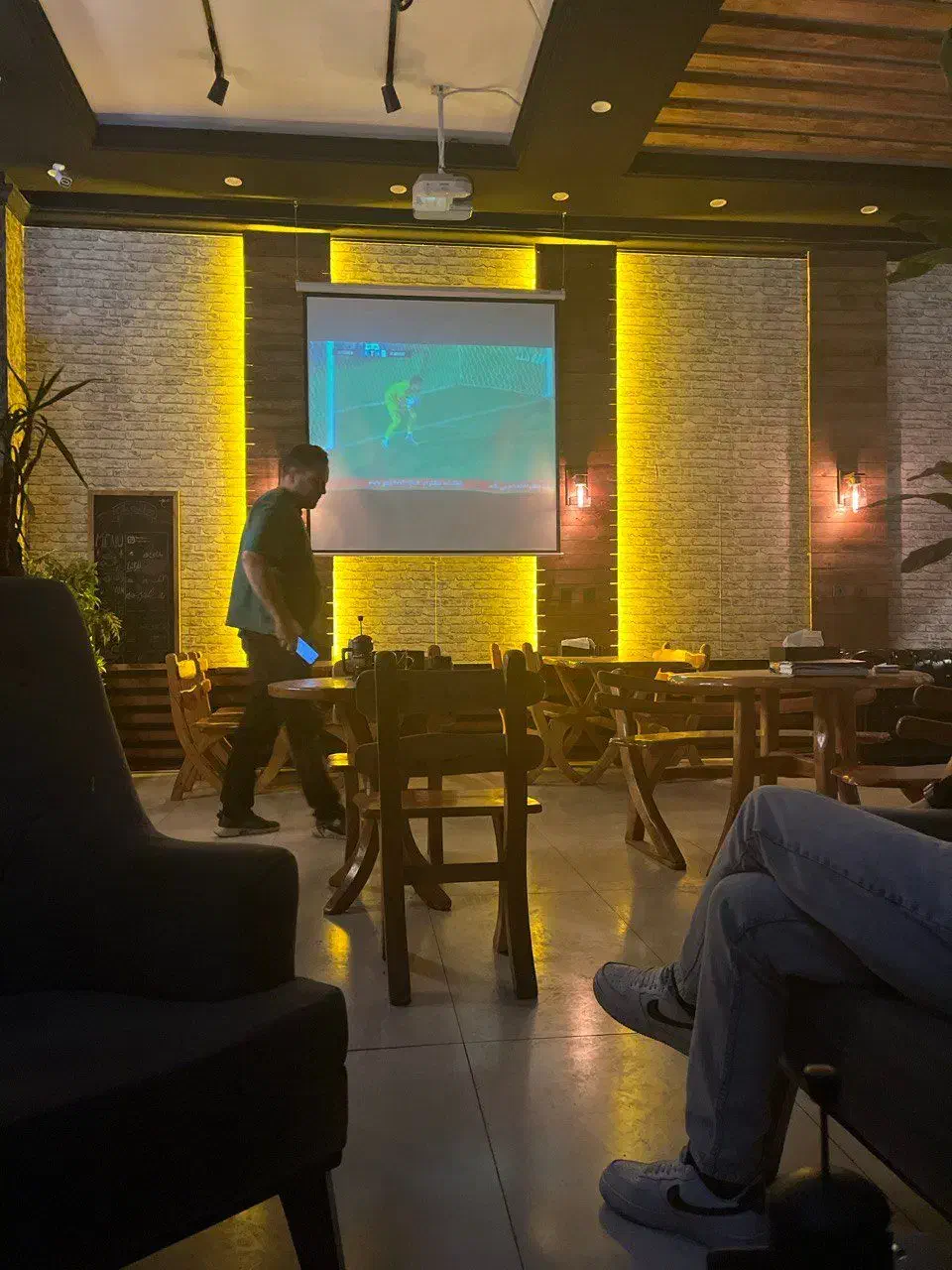 واگذاری کافه رستوران فعال|کافیشاپ و رستوران|قم, پردیسان|دیوار