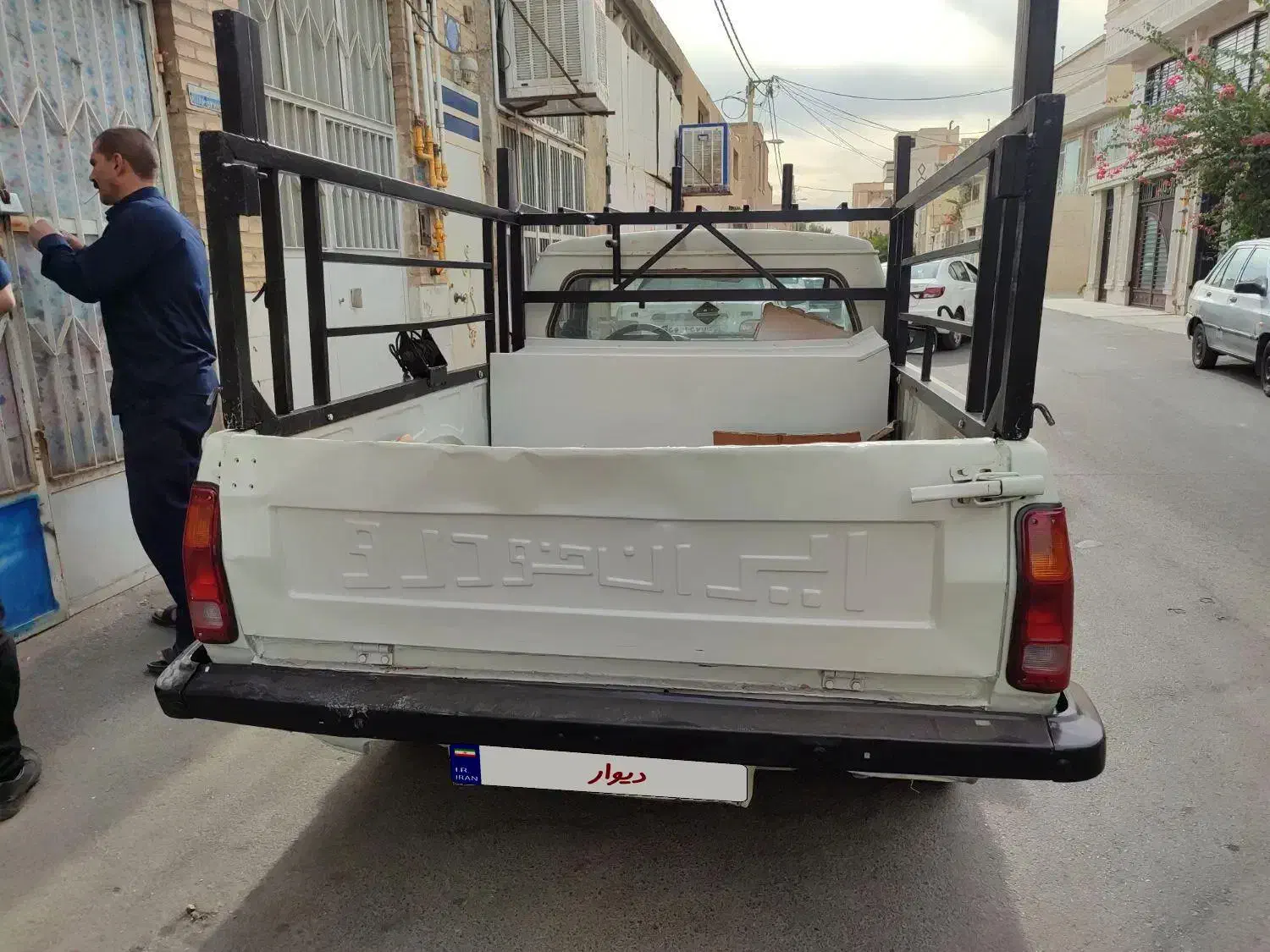 وانت پیکان|خودرو سواری و وانت|یزد, |دیوار