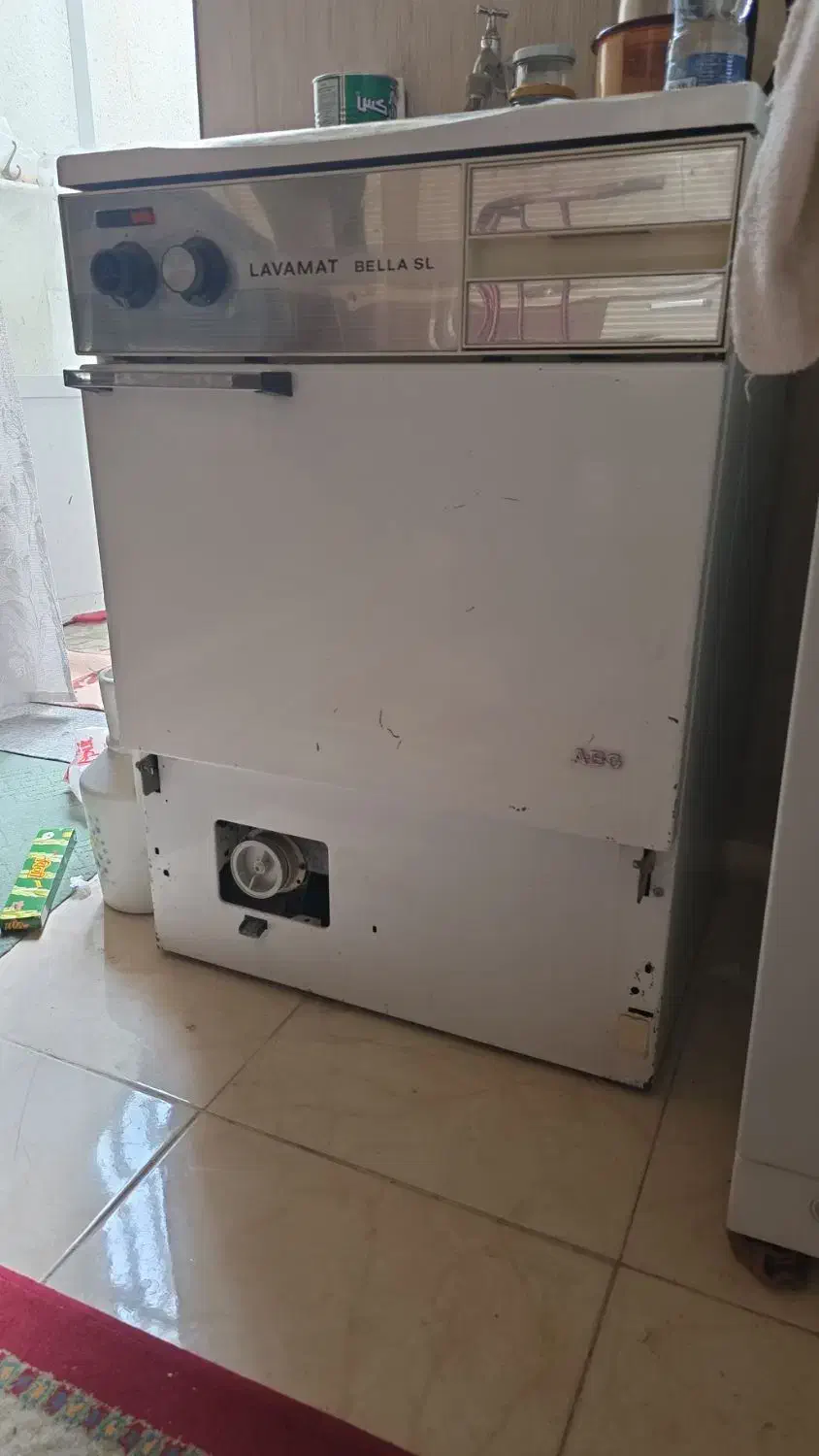 لباسشوییaeg|ماشین لباسشویی و خشک‌کن لباس|شیراز, احمدی جنوبی|دیوار