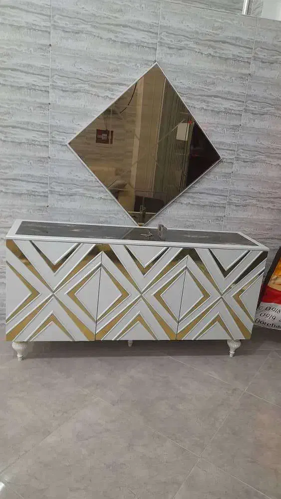 آینه کنسول|بوفه، ویترین، کنسول|ایلام, |دیوار