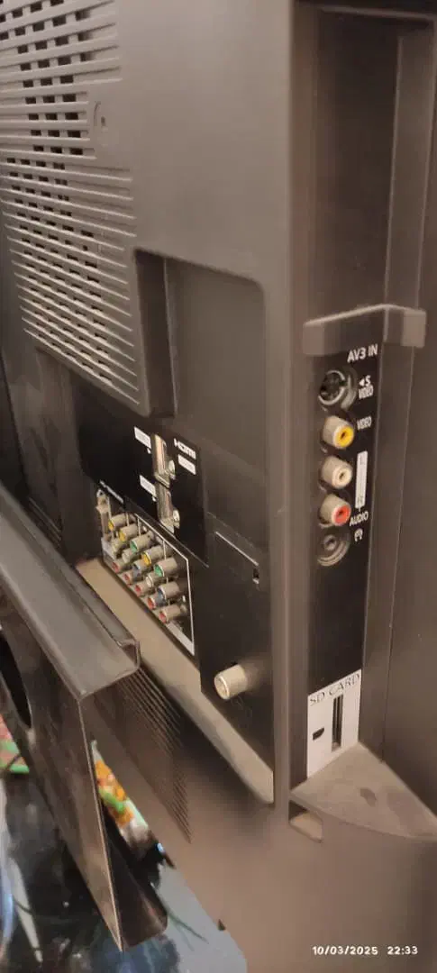 فروش ال سی دی و میز|تلویزیون و پروژکتور|شیراز, درکی|دیوار