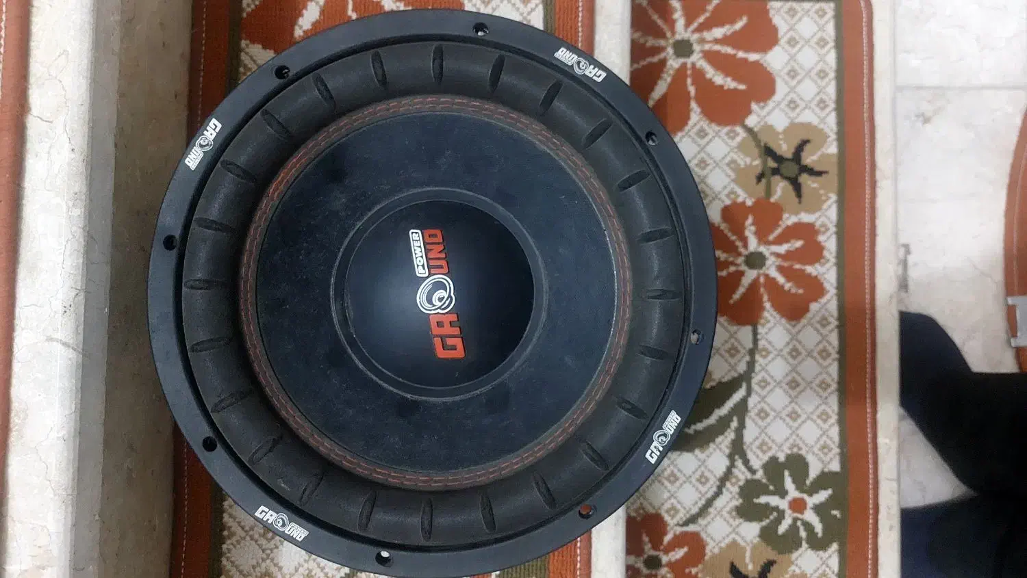 اسکوتر|دوچرخه، اسکیت، اسکوتر|میانه, |دیوار