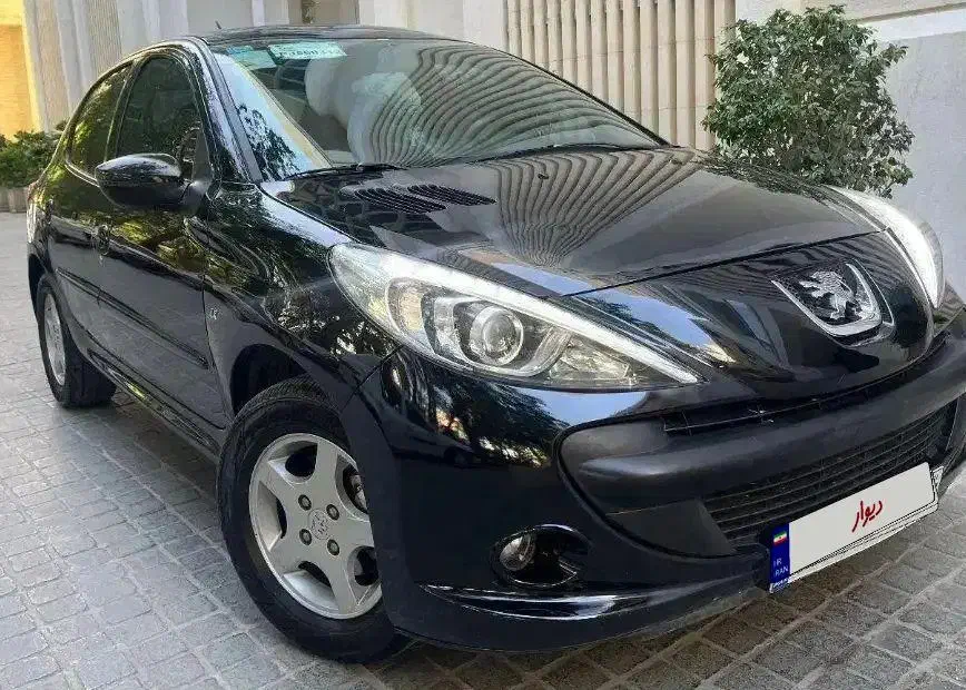 ماشین 207|خودرو سواری و وانت|شهرضا, |دیوار