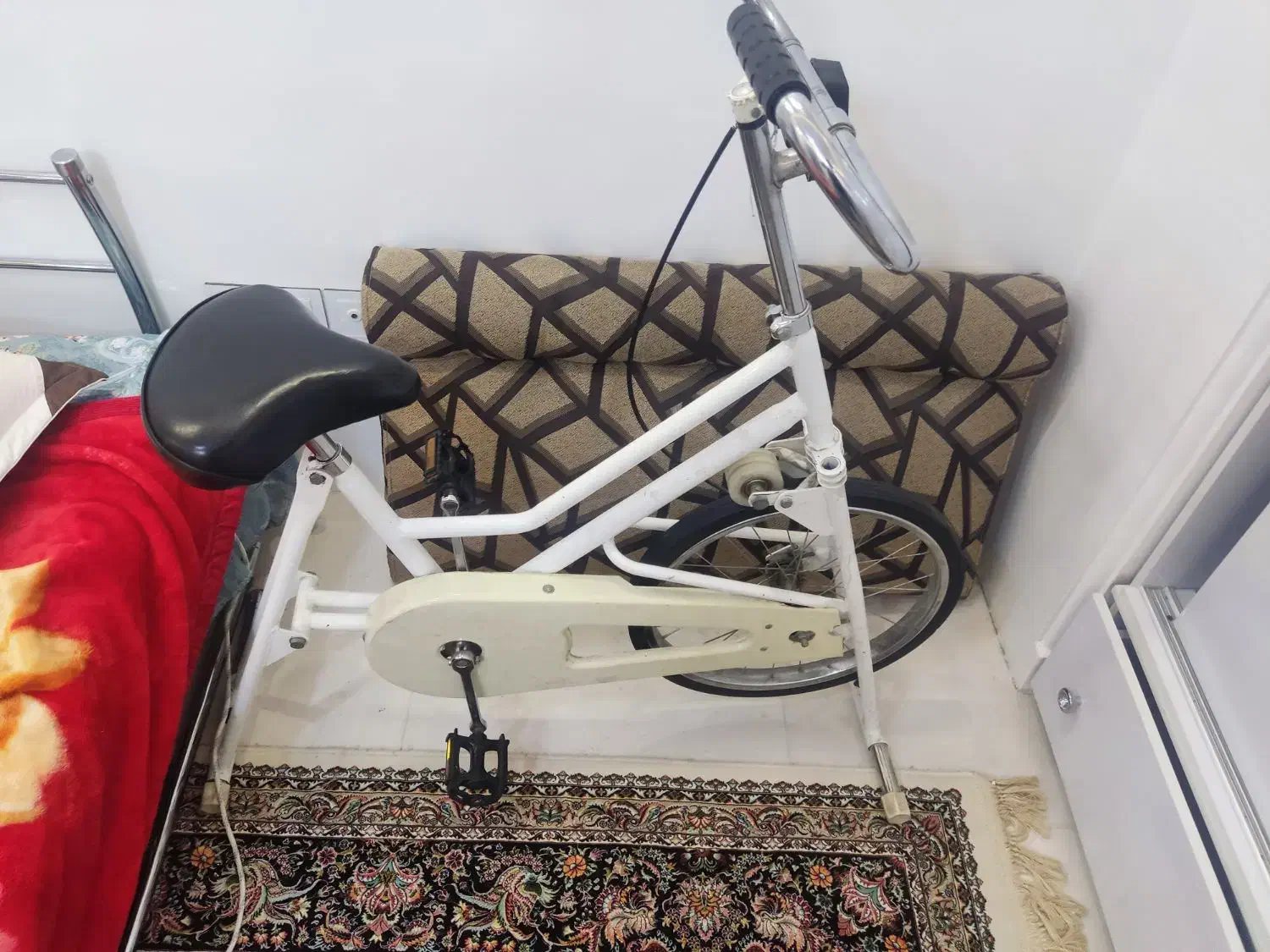 دوچرخه ثابت فلزی|تجهیزات ورزشی|قم, انسجام|دیوار