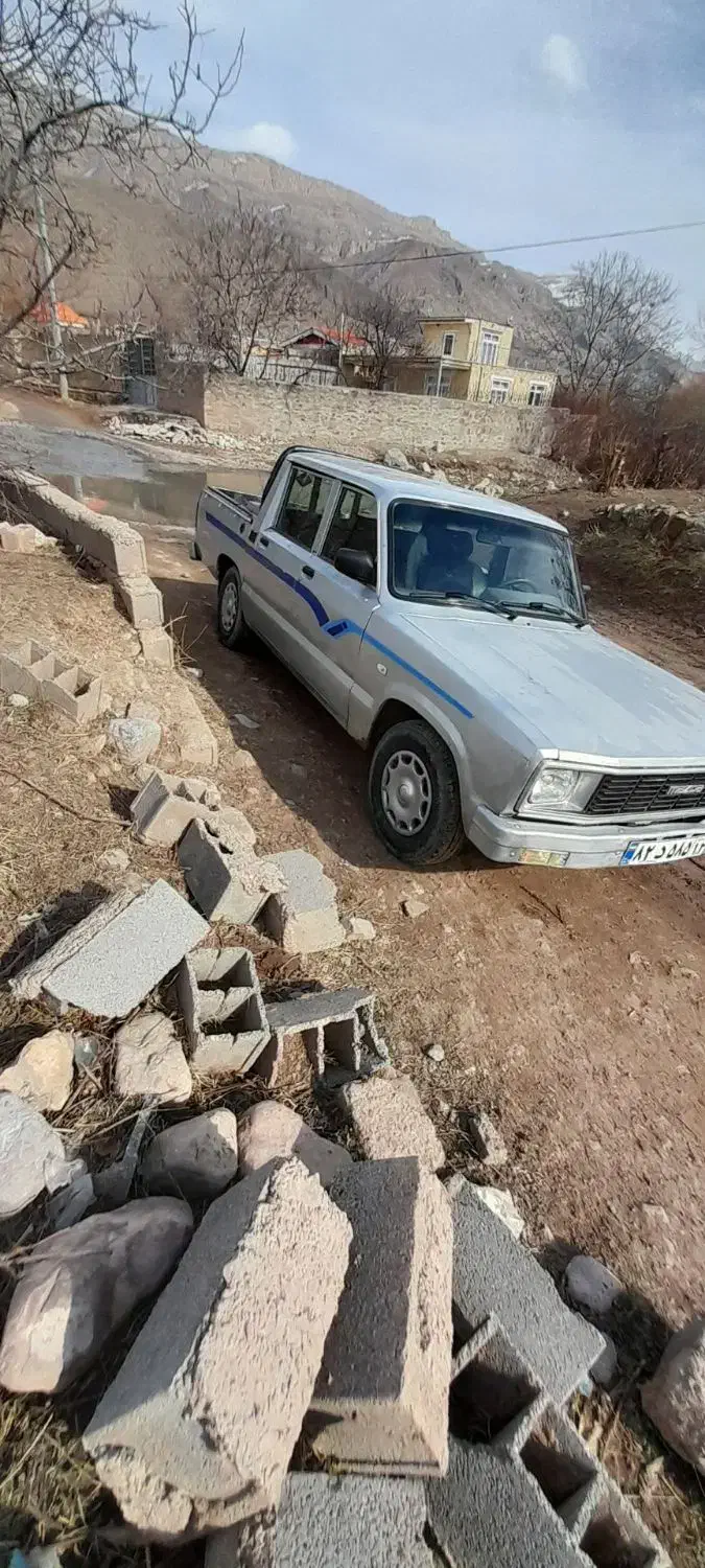 مزدا ۲۰۰۰ ژاپن|خودرو سواری و وانت|مشهد, دوست آباد|دیوار