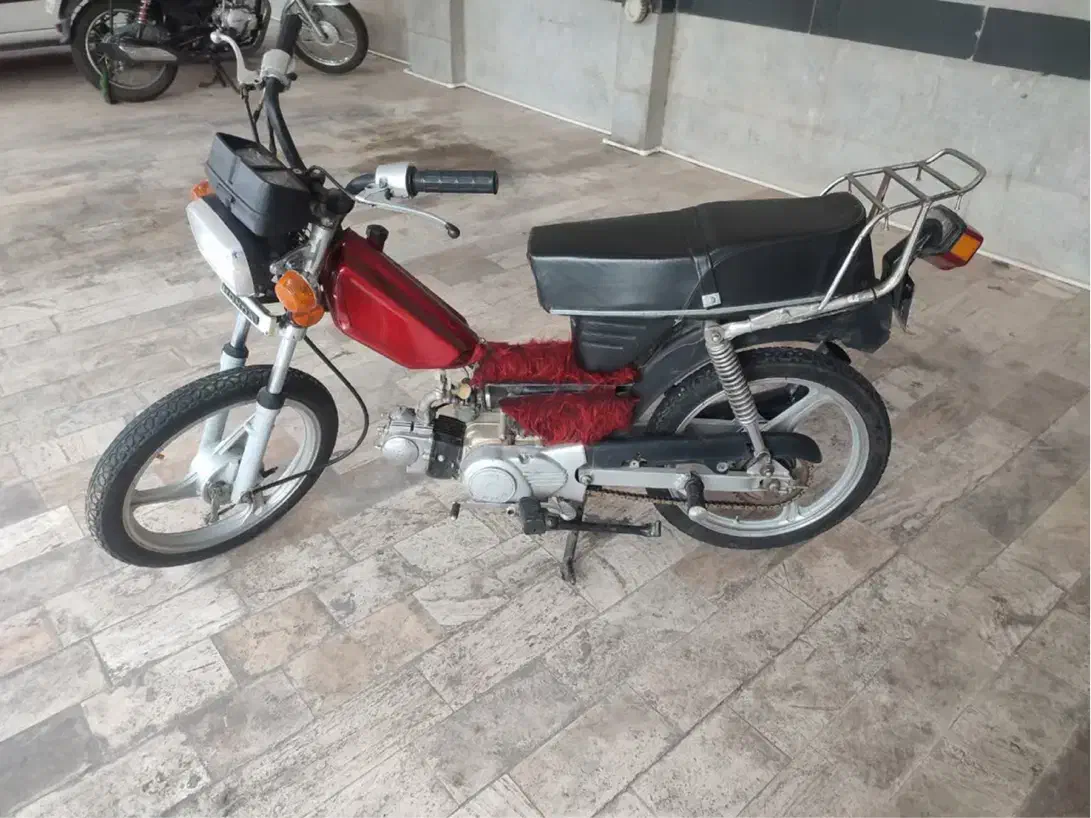 آمیکو ۷۰ کلکسیونی|موتورسیکلت|تهران, گلستان (شهرک راه آهن)|دیوار