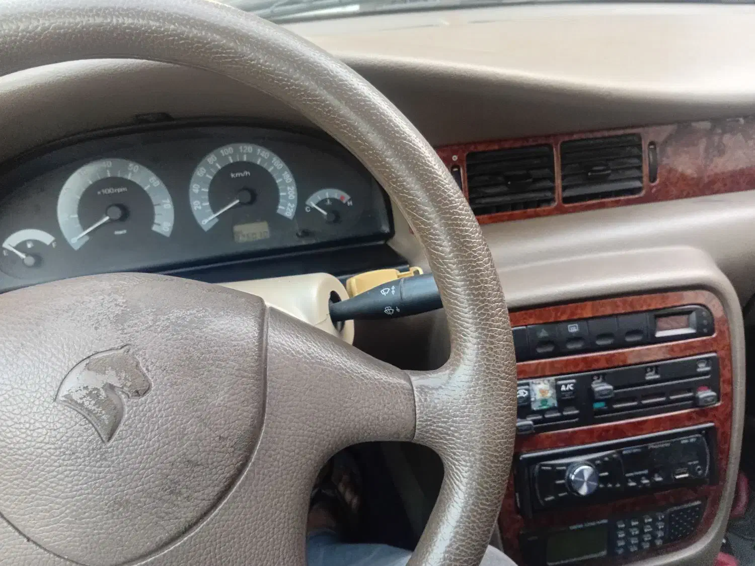 سمند مدل ۸۳|خودرو سواری و وانت|تهران, تولید دارو|دیوار