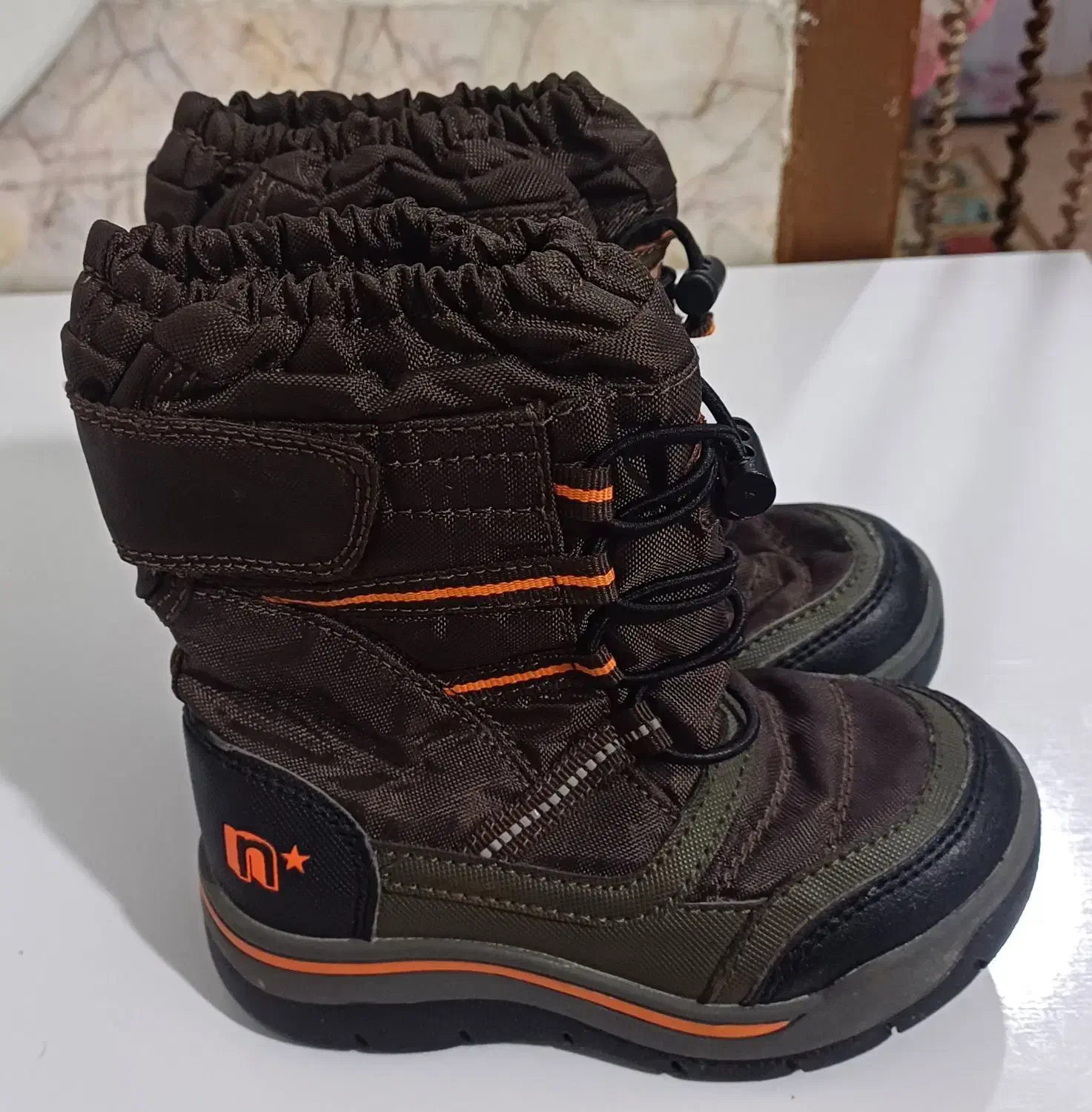 کفش (پوتین)  بچه گانه|کفش و لباس بچه|تربت جام, شاد|دیوار