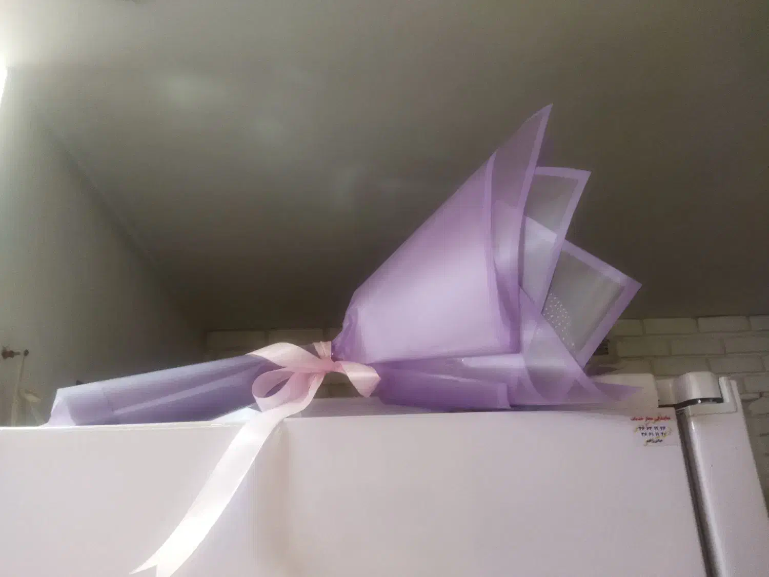 گل زیبا برا کادو بردن|گل مصنوعی|مشهد, تربیت (صدف)|دیوار