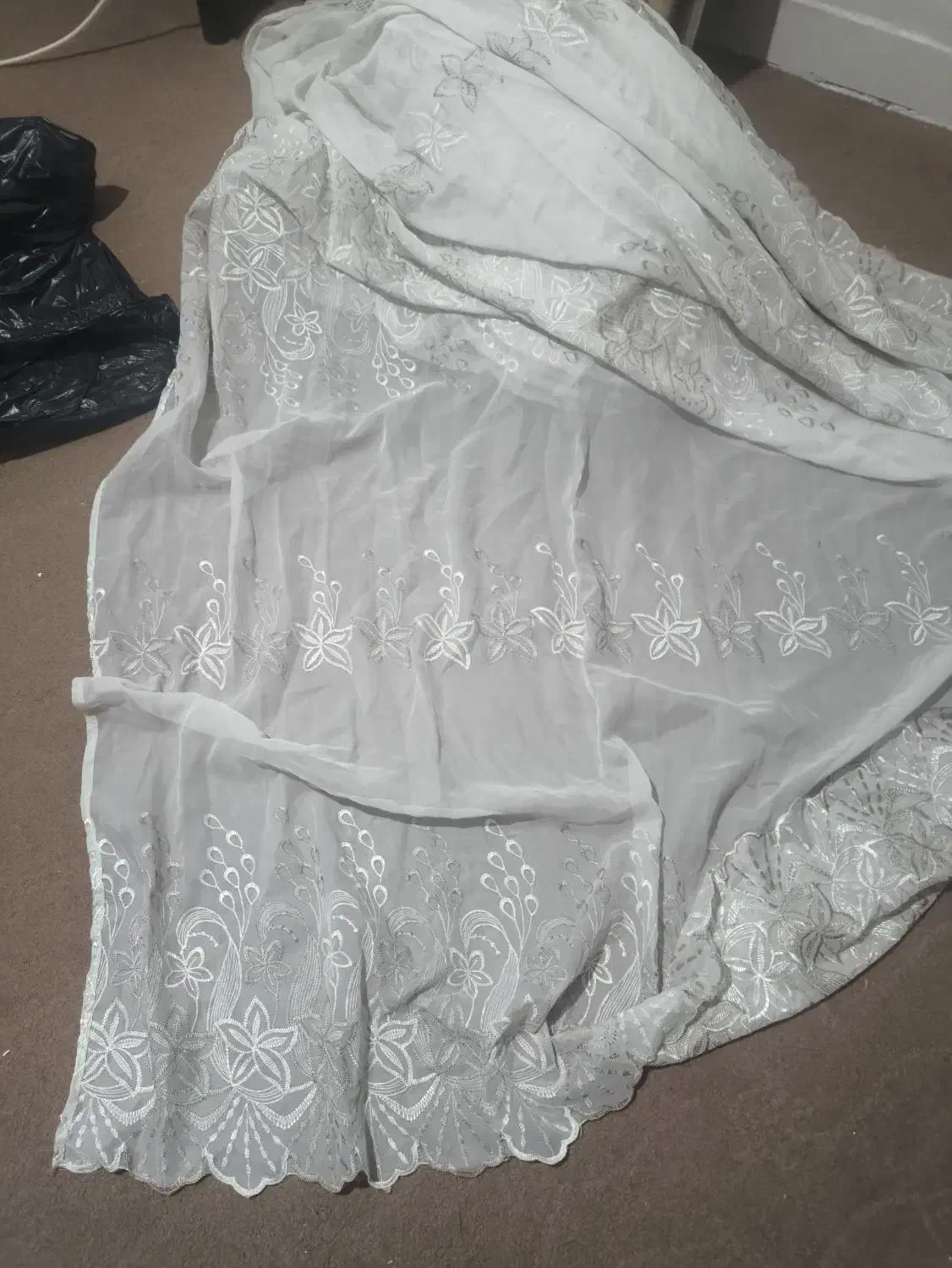 پرده گیپور حریر۹ متر چین شده دو نیم تا ۳ متر|پرده، رانر، رومیزی|نیشابور, شهرک قدس|دیوار