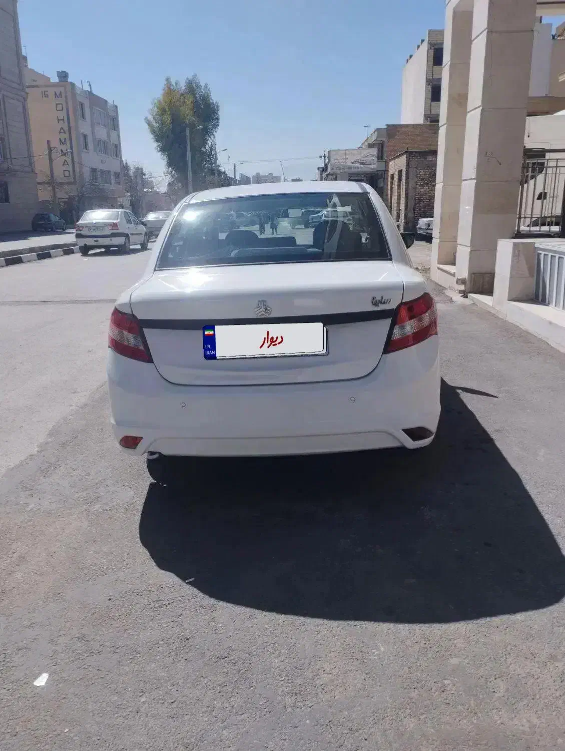 ساینا 1401|خودرو سواری و وانت|شیراز, درکی|دیوار